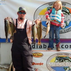 Click to view DSCN1962.JPG