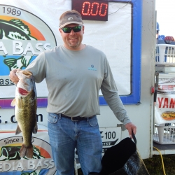 Click to view DSCN1937.JPG