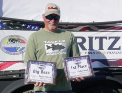 Click to view DSC00057.JPG