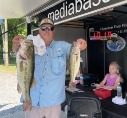 Click to view IMG_0615.jpg