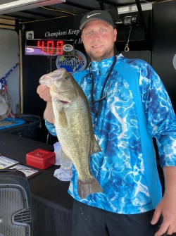 Click to view IMG_1011.jpg