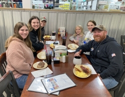 Click to view IMG_0687.jpg