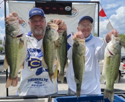 Click to view IMG_1952.JPG