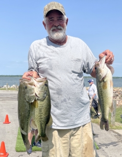 Click to view IMG_1743.JPG