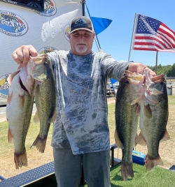 Click to view IMG_1925.JPG