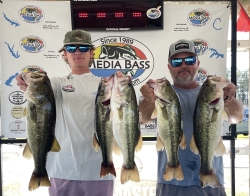 Click to view IMG_9382.JPG